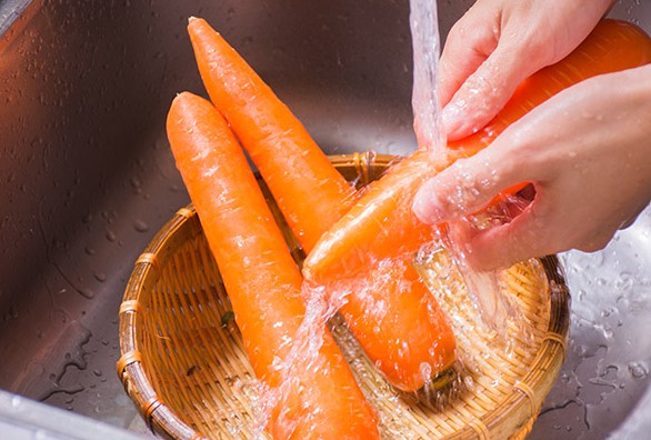 吃什么食物对沐鸣娱乐注册小儿腹泻有好处
