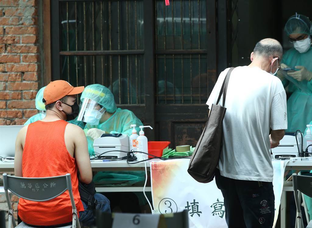 快筛太重要!专家吁加大快沐鸣代理注册筛量能 避免基层医护崩溃