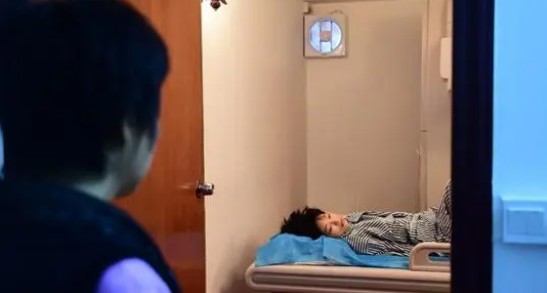 24岁女孩的202沐鸣登录1: 患癌,分手,擦干眼泪考研