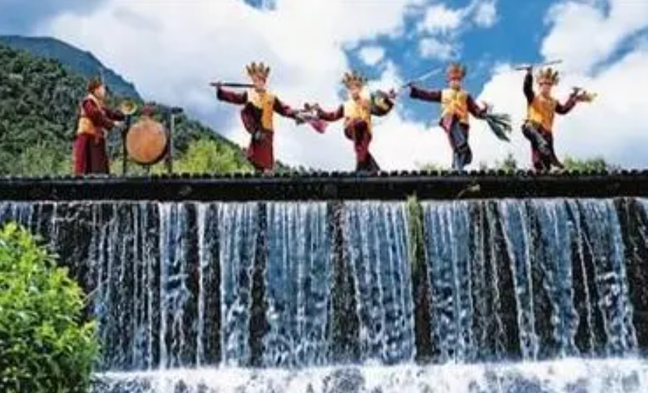 沐鸣注册链接丽江:旅游浇灌民族团结之花