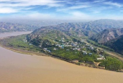 山西传统村落庙会再起 城市青年“回流”亲近家乡