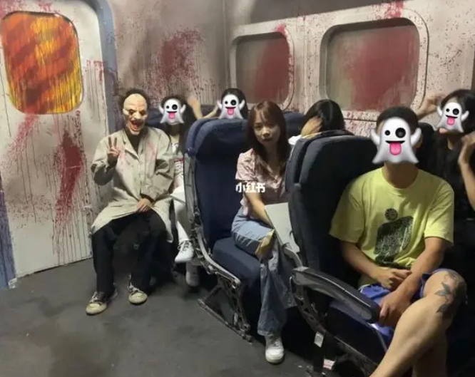 玩密室逃脱被“女鬼”吓傻摔骨折打起官司 被判自担部分风险欧亿1956注册